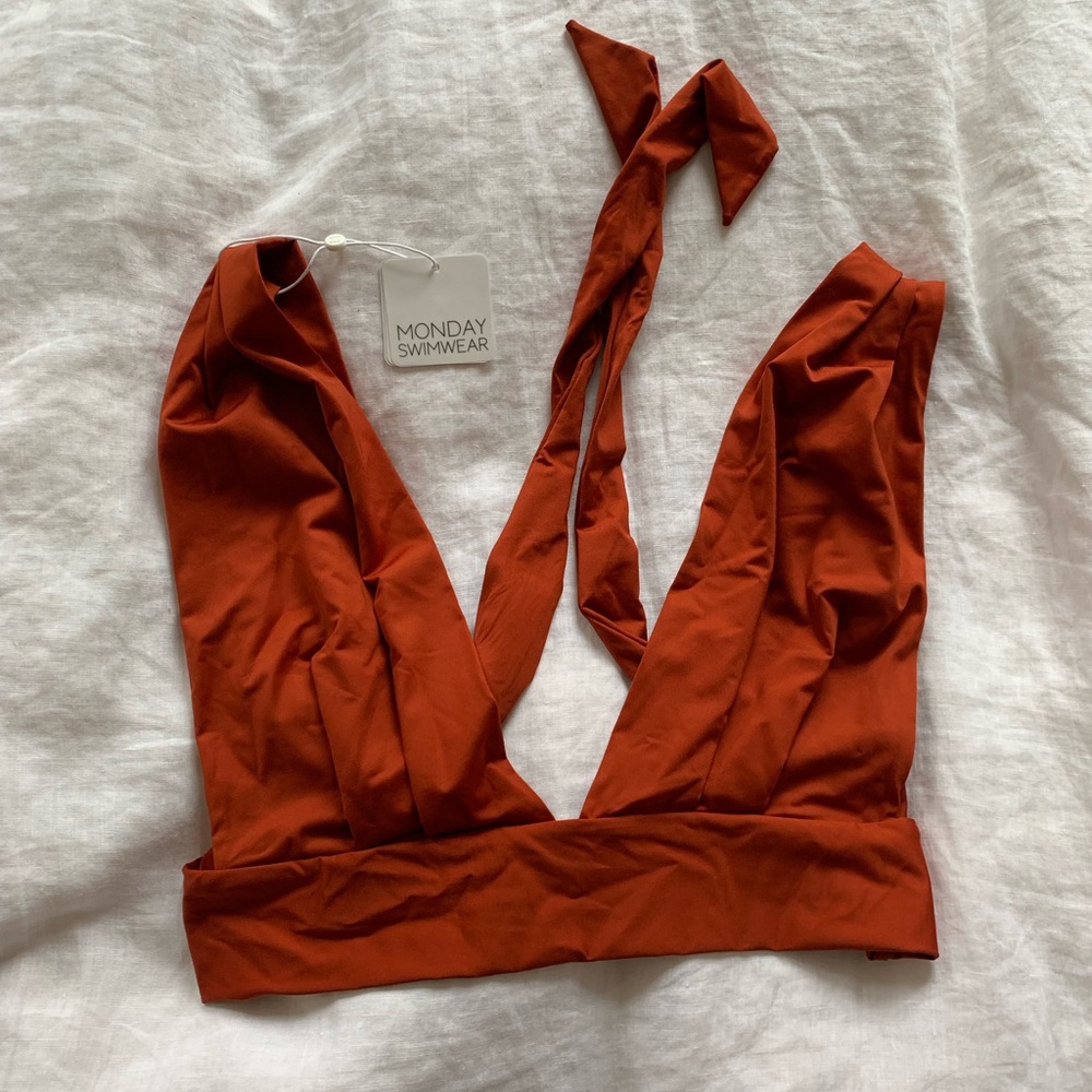NWT Monday Swimwear Aruba Top